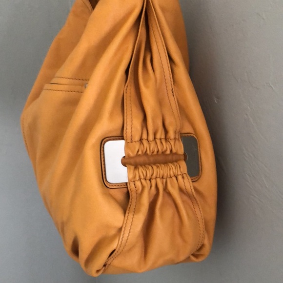 B. Makowsky Butter Soft Handbag - Picture 4 of 12